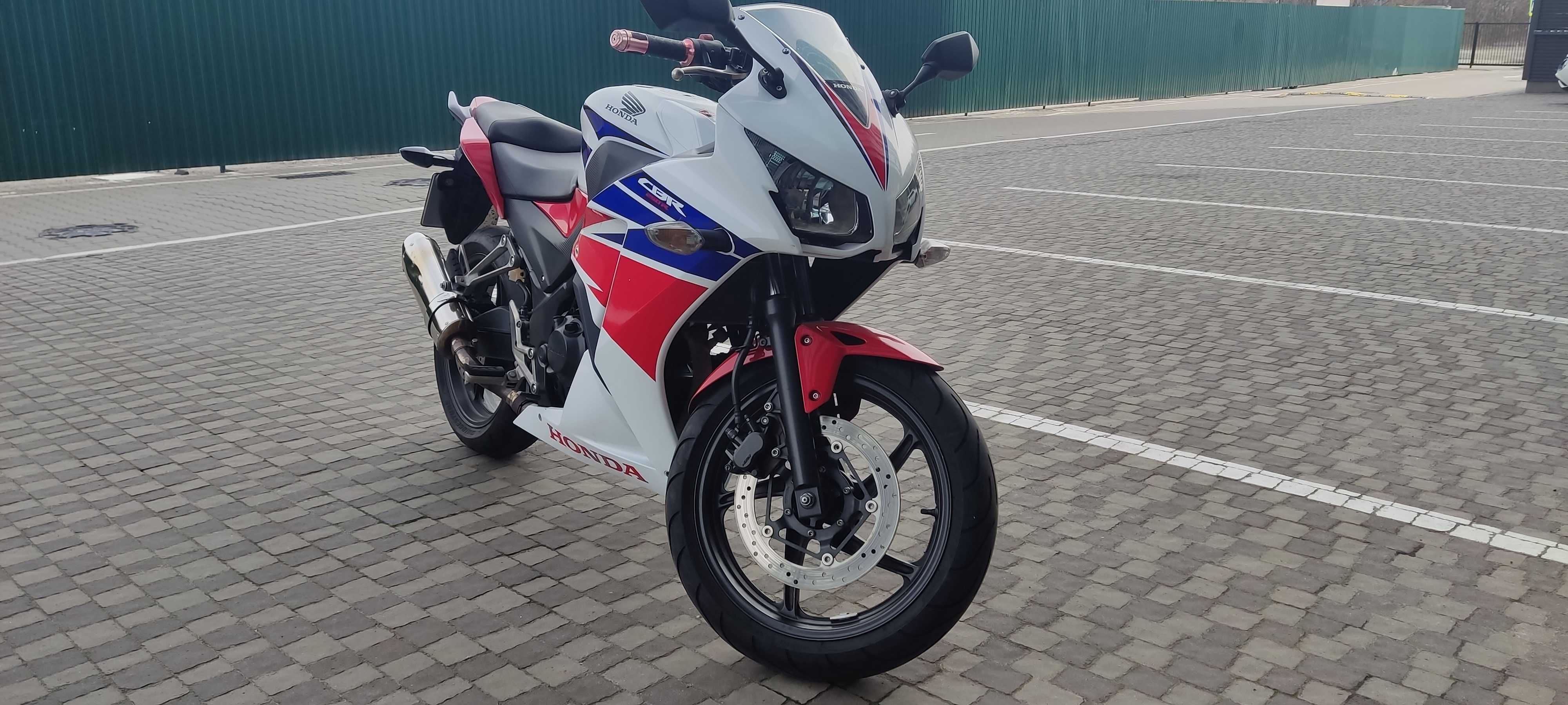 Honda CBR 250R 2014