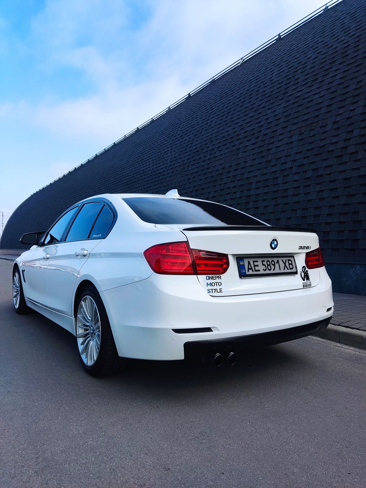 BMW F30 328i, Stage1 300л.с.