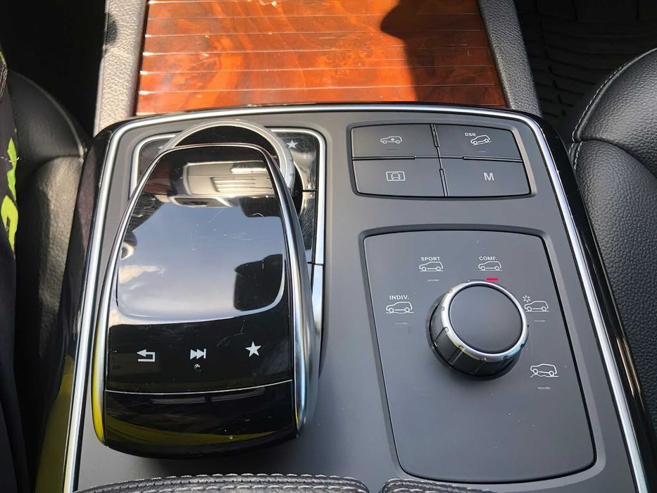 Mercedes-Benz GLS 450 4MATIC      2019