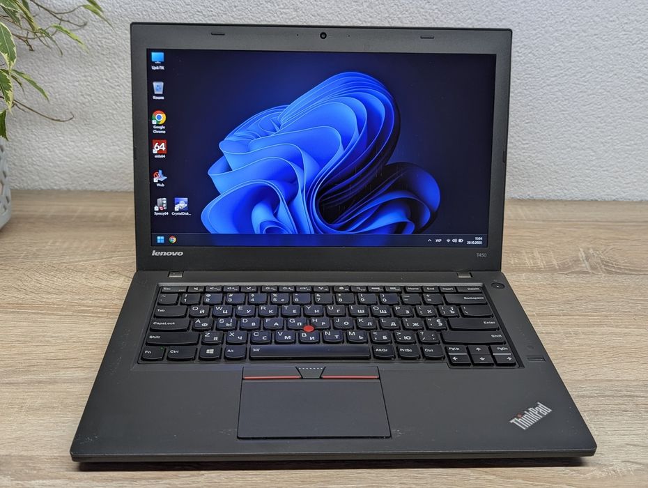 Продам класний ноутбук Lenovo ThinkPad T450. Є 2 АКБ