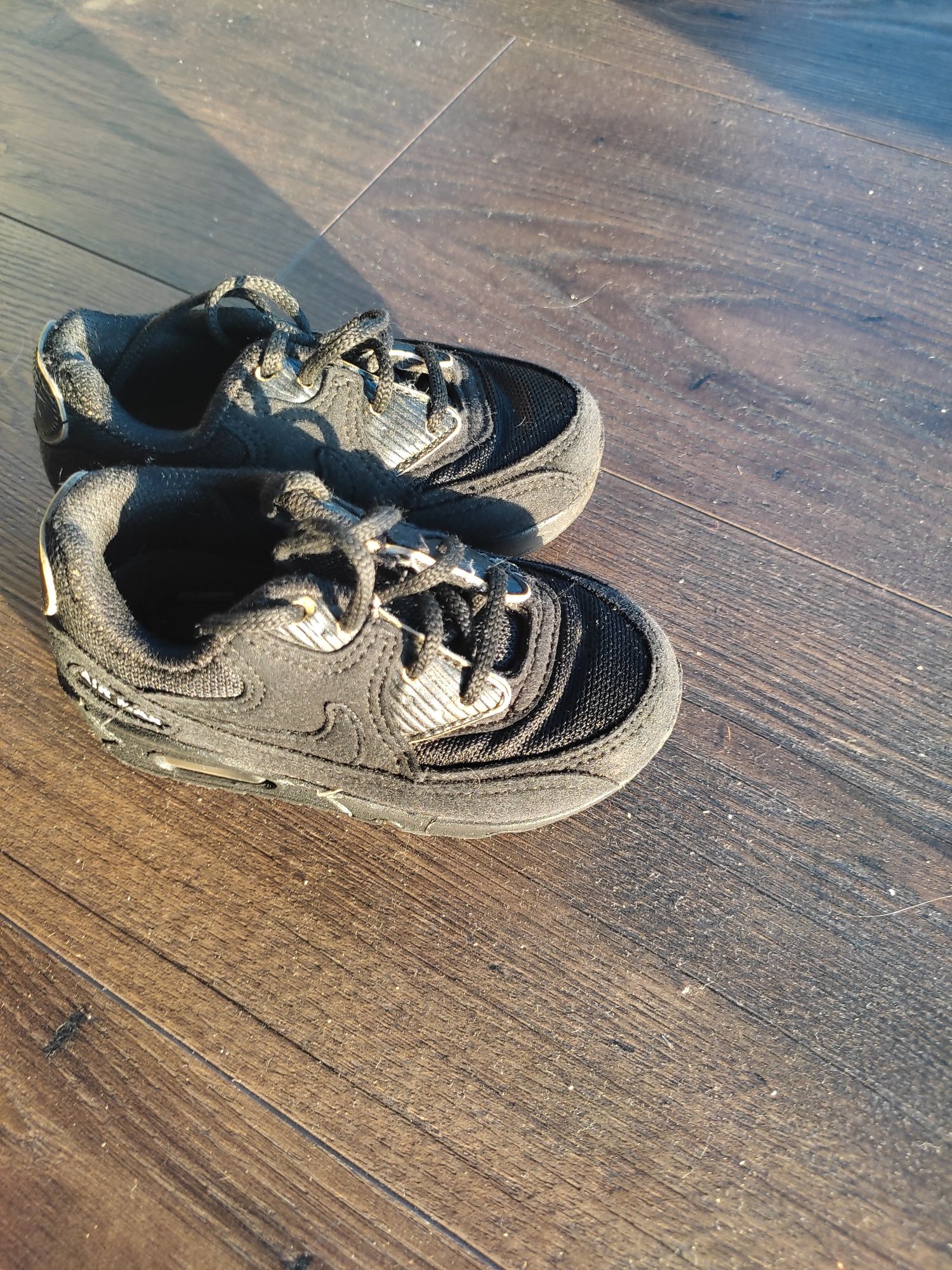Buty sportowe Nike air max czarne adidasy rozm 22