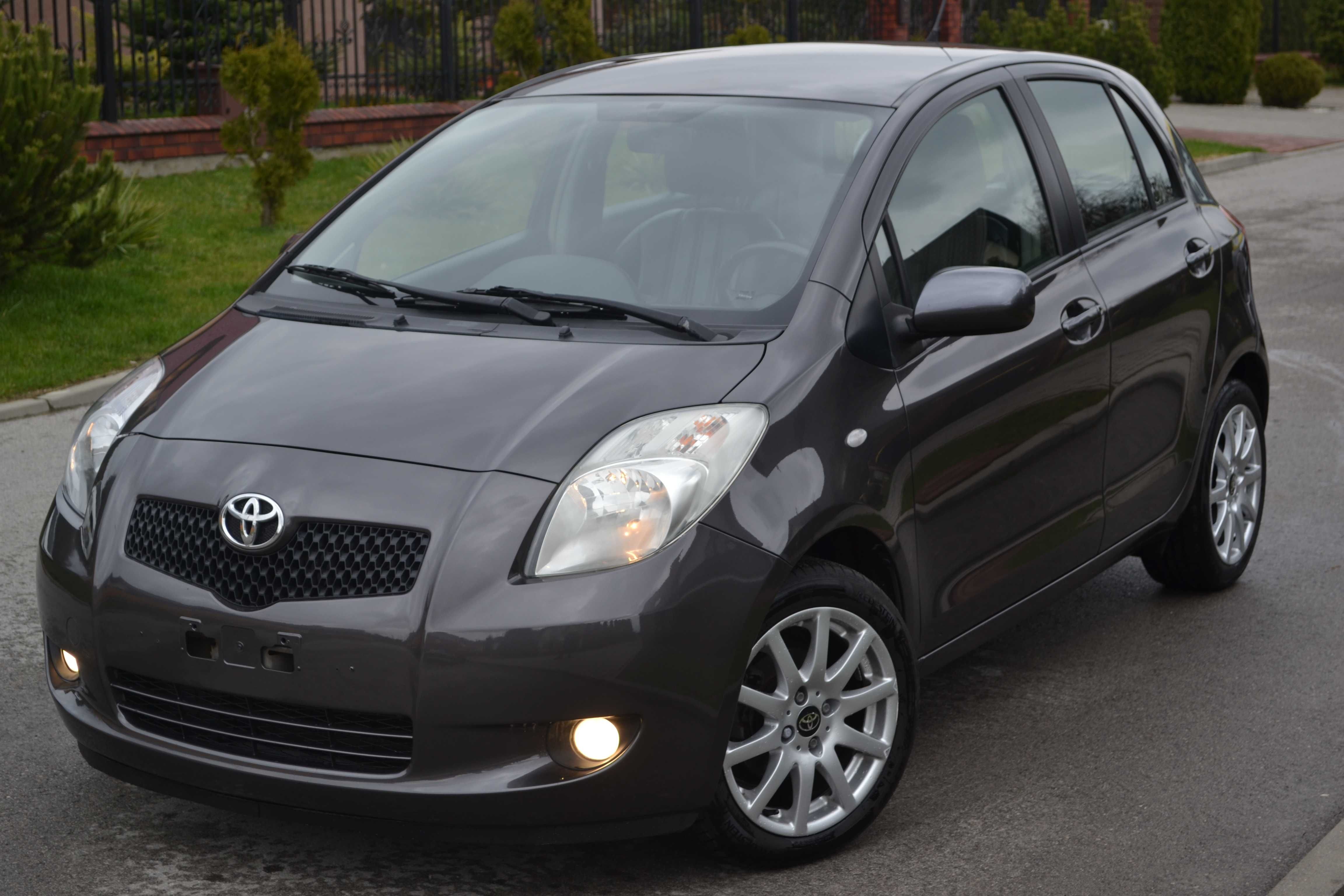 Toyota Yaris 1,3 VVTi SOL 87km 5-Drzwi