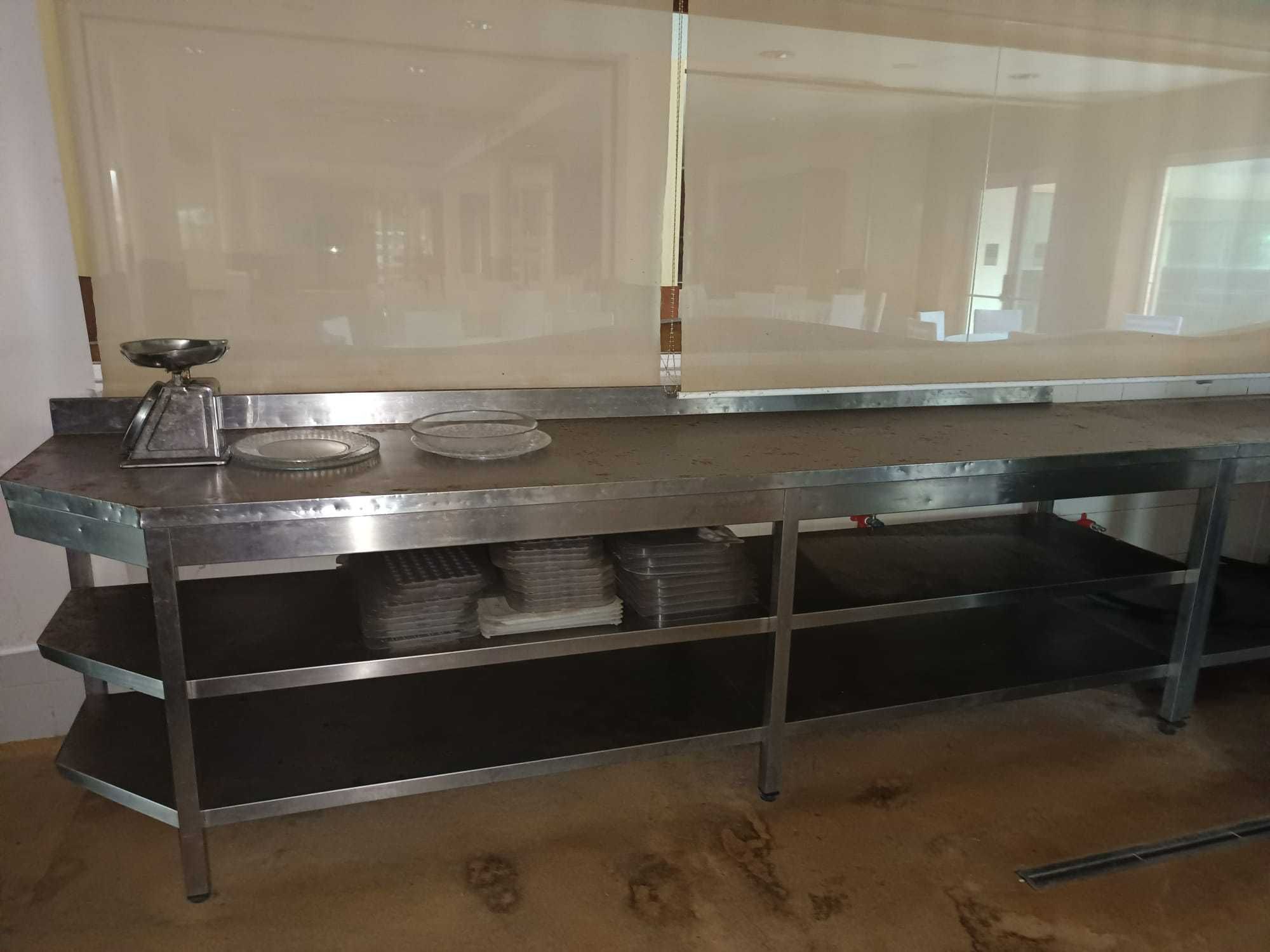 Conjunto de Equipamentos Em Inox Cozinha Profissional