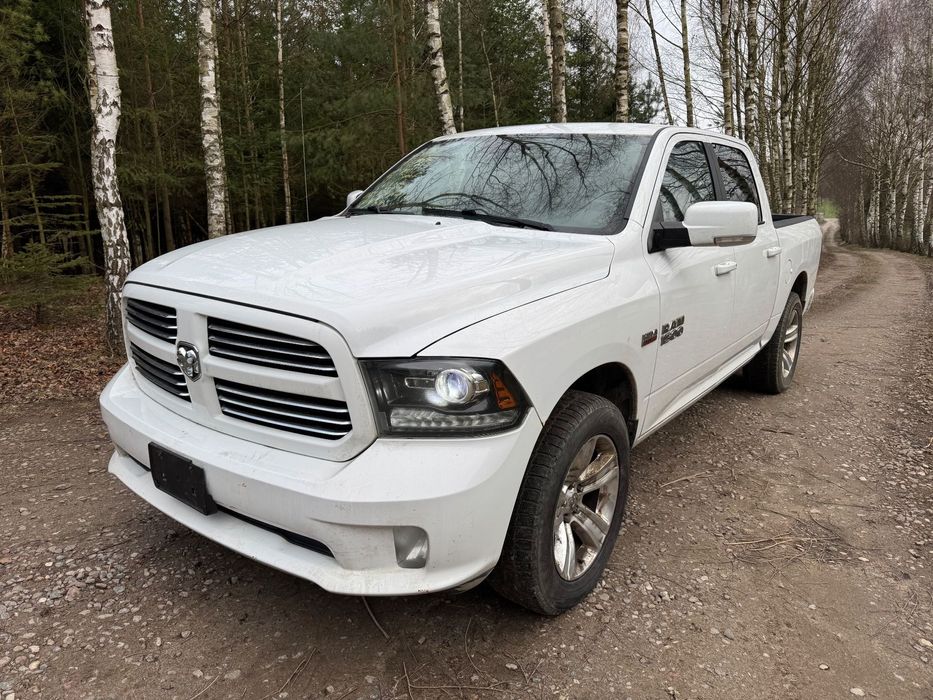 Dodge RAM Sport 5.7 Hemi 4x4