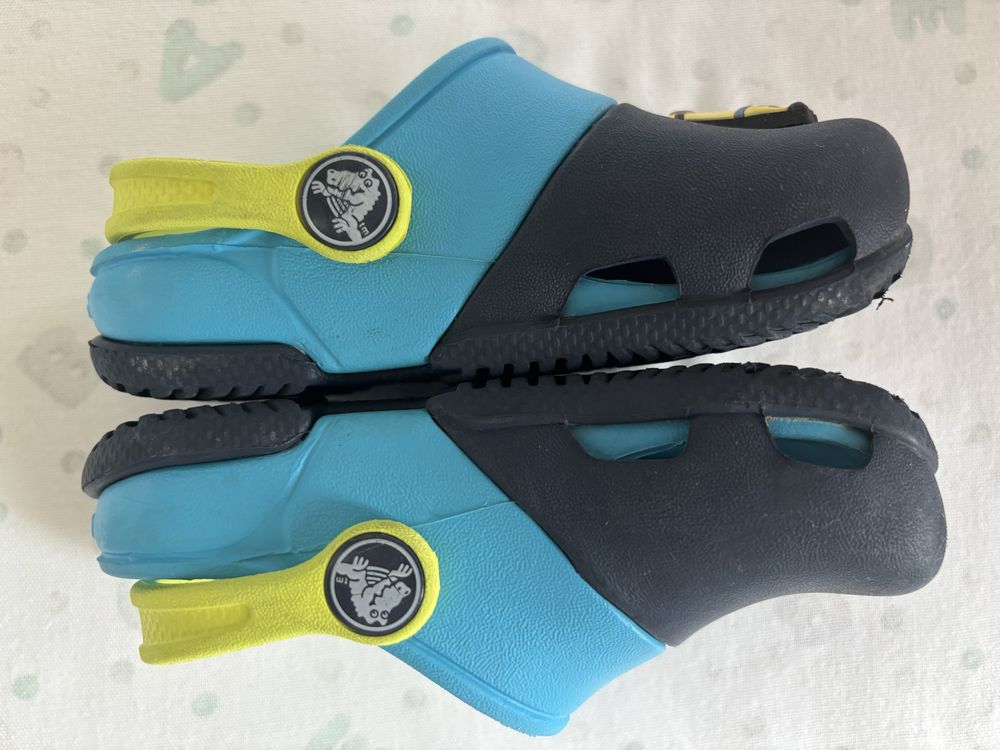Кроксы crocs размер c7 23-24