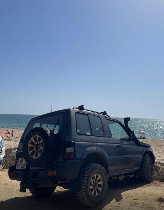 Mitsubishi pajero 2.5