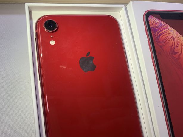 Продам айфон 10р 128гб красный apple iphone XR 128gb product red