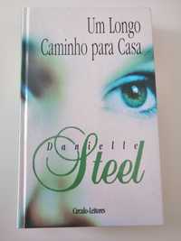 Um longo caminho para casa de Danielle Steel