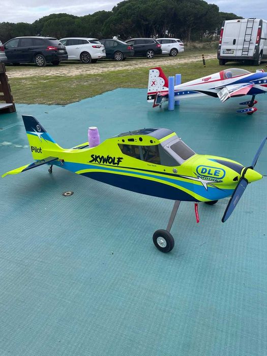 pilot rc skywolf 88"