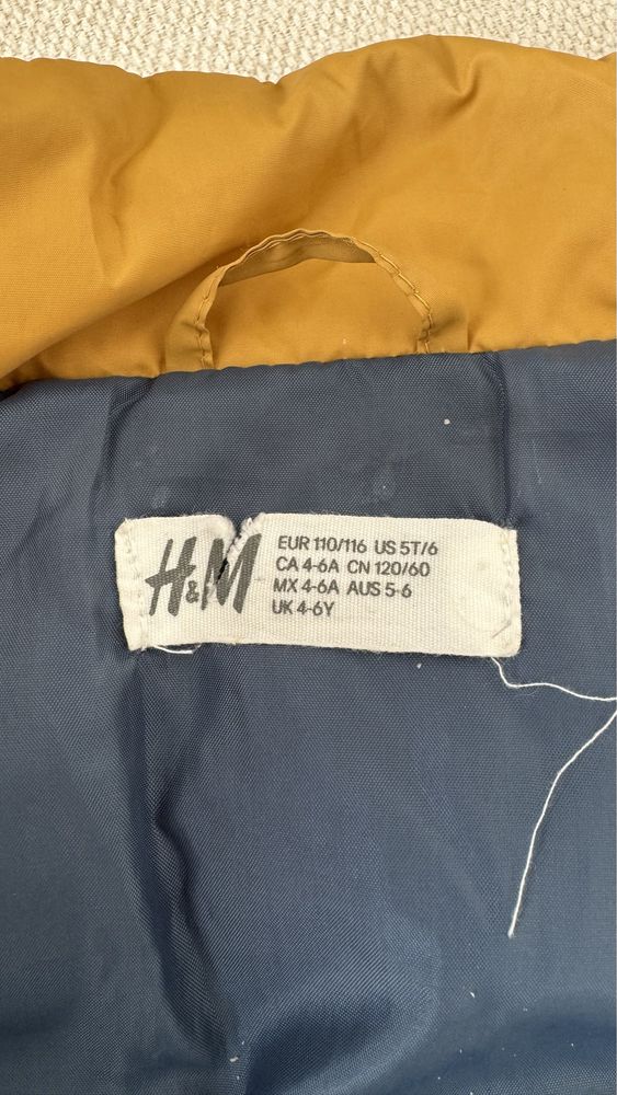 Безрукавка жилетка H&M тепла 110-116