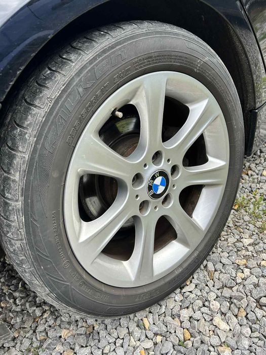 Felgi 17 z oponami 225/50/17 kompletne proste