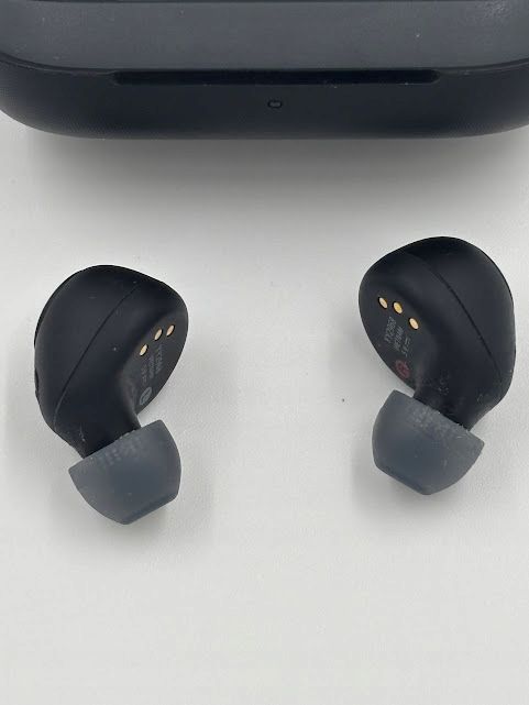 outlet słuchawki bezprzewodowe dokanałowe sony wf-c700n