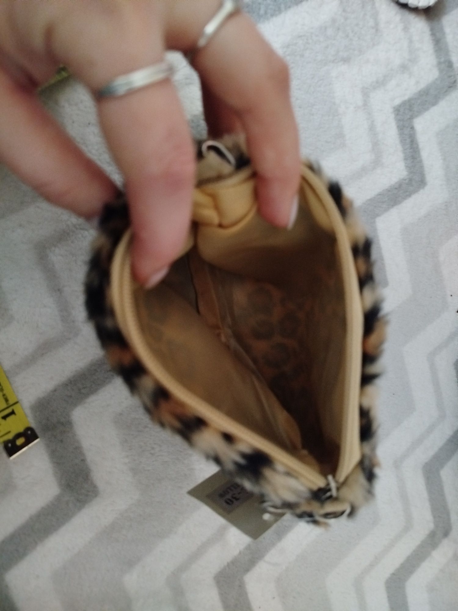 Kosmetyczka panterka