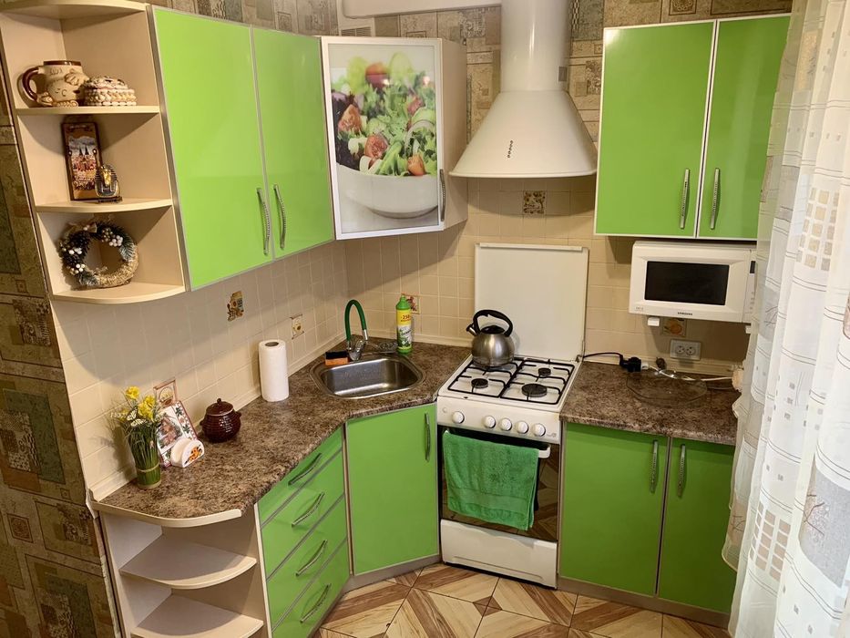 Здам 2к кв Зубарєва 35А с/м Клас  Роганський ж/м