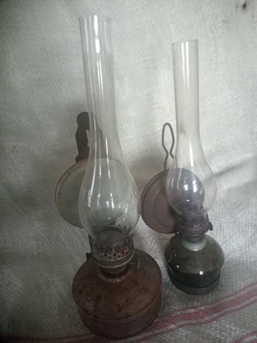 Керосинова лампа