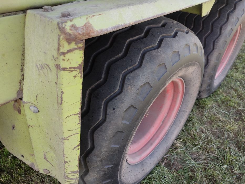Przyczepa samozbierająca Claas sprint 5000