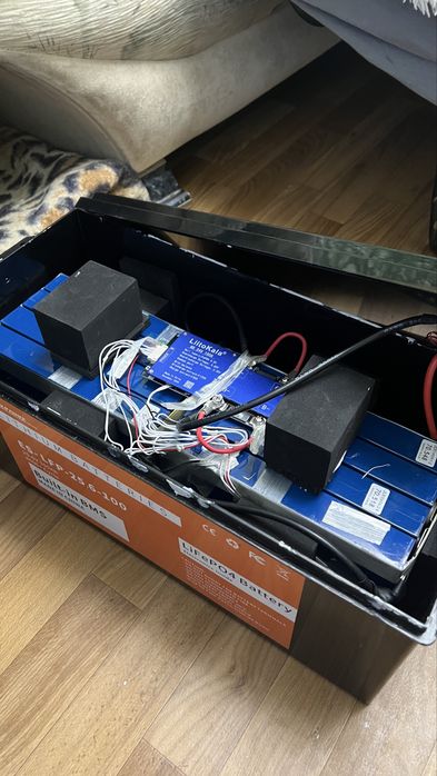 Lithium batteries 25.6v 100Ah