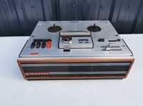 Magnetofon szpulowy TELEFUNKEN M210 z Niemiec