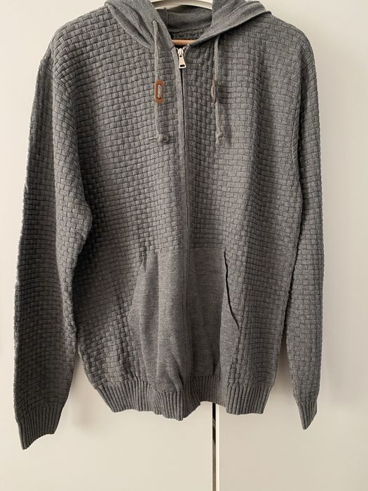 Sweter meski rozmiar XL  kaptur