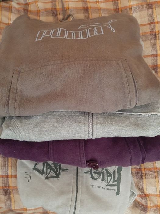 4 Sweat S/M com capuz