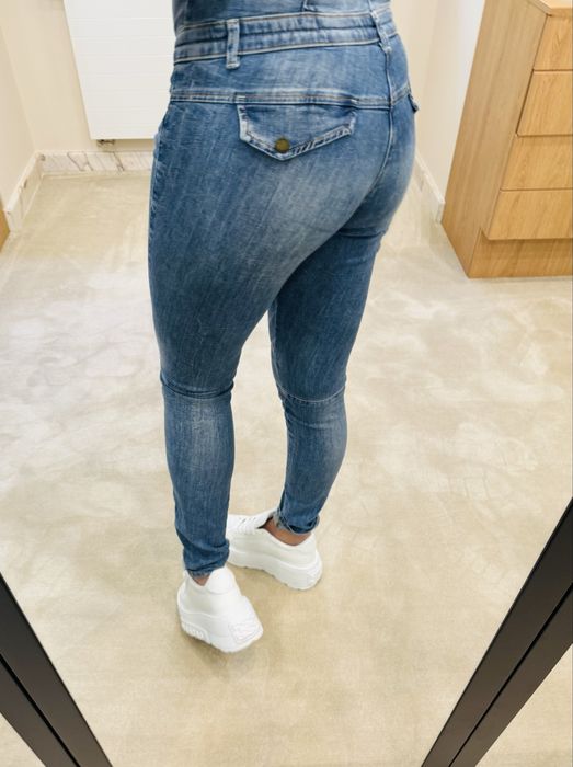 Kombinezon jeansowy Guess S