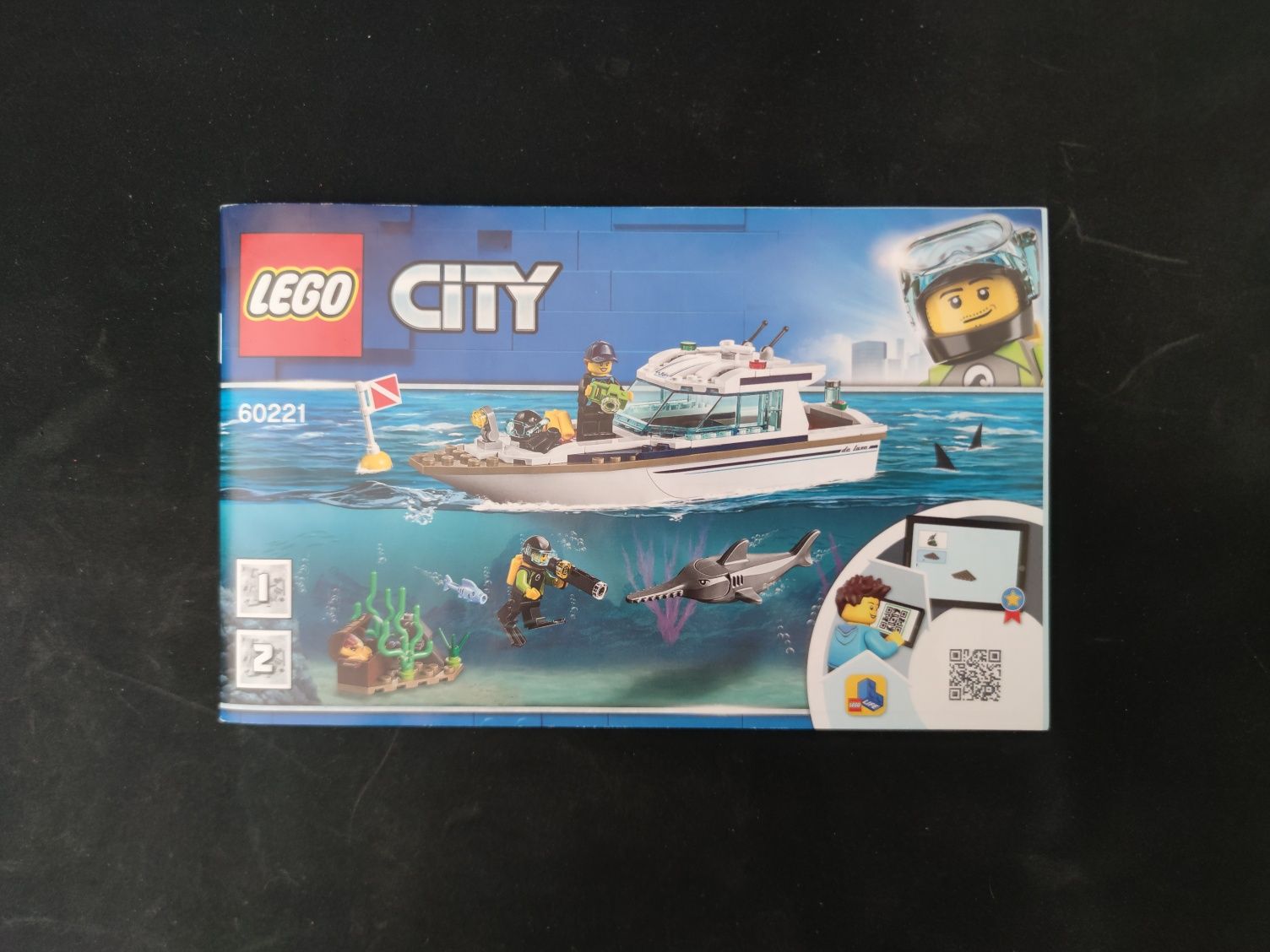 Klocki lego City 60221 Yacht, Łódka