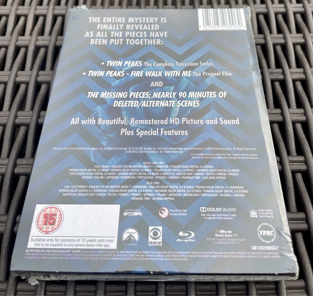 Twin Peaks: The Entire Mystery And The Missing Pieces Blu-Ray