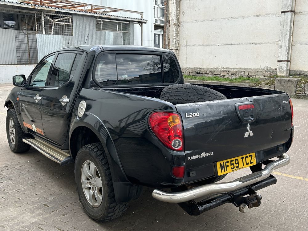 Mitsubishi l200 2009 пікап праве кермо в Житомирі Україна