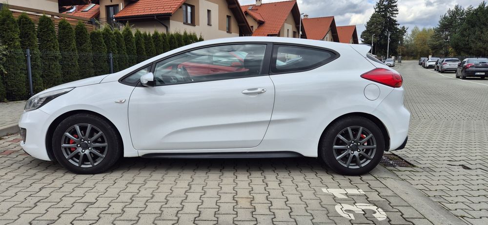 Sprzedam Kia Cee'd Diesel 1,4 2015