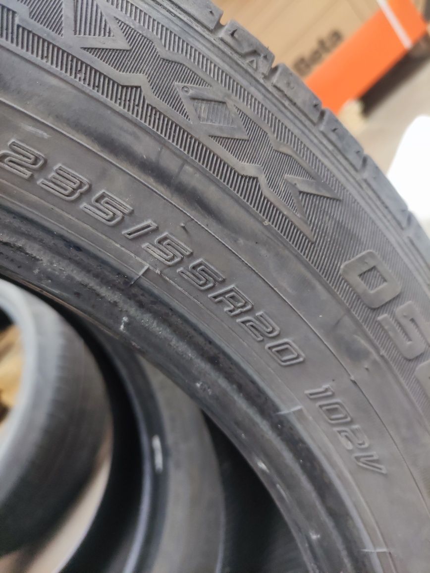 Opony dunlop maxx 050 235/55 r20