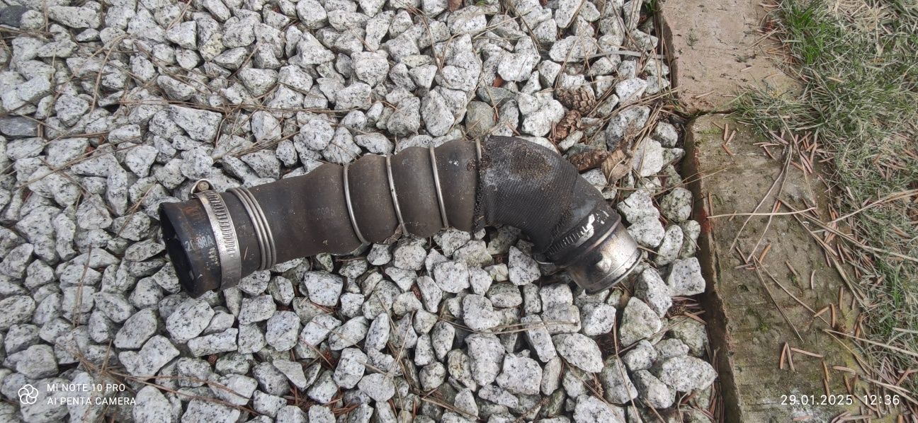 Przewód klimatyzacji A4 B7 halogen rura intercoolera rezonator powietr