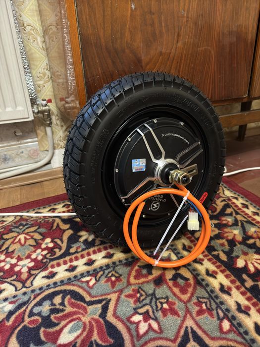 електроскутер, читайте опис