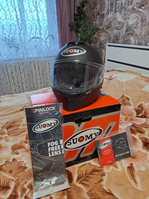 Продам шлема SUOMY,FXW состоянии новых
