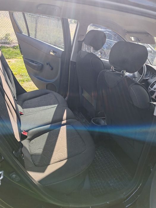 Sprzedam Hyundaia i 20 B_Gaz