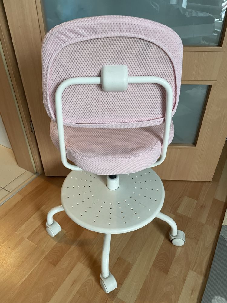 Ikea Vimund krzeselko obrotowe dla dzieci