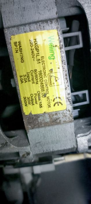 Продам стиральную машину indesit  б.у.