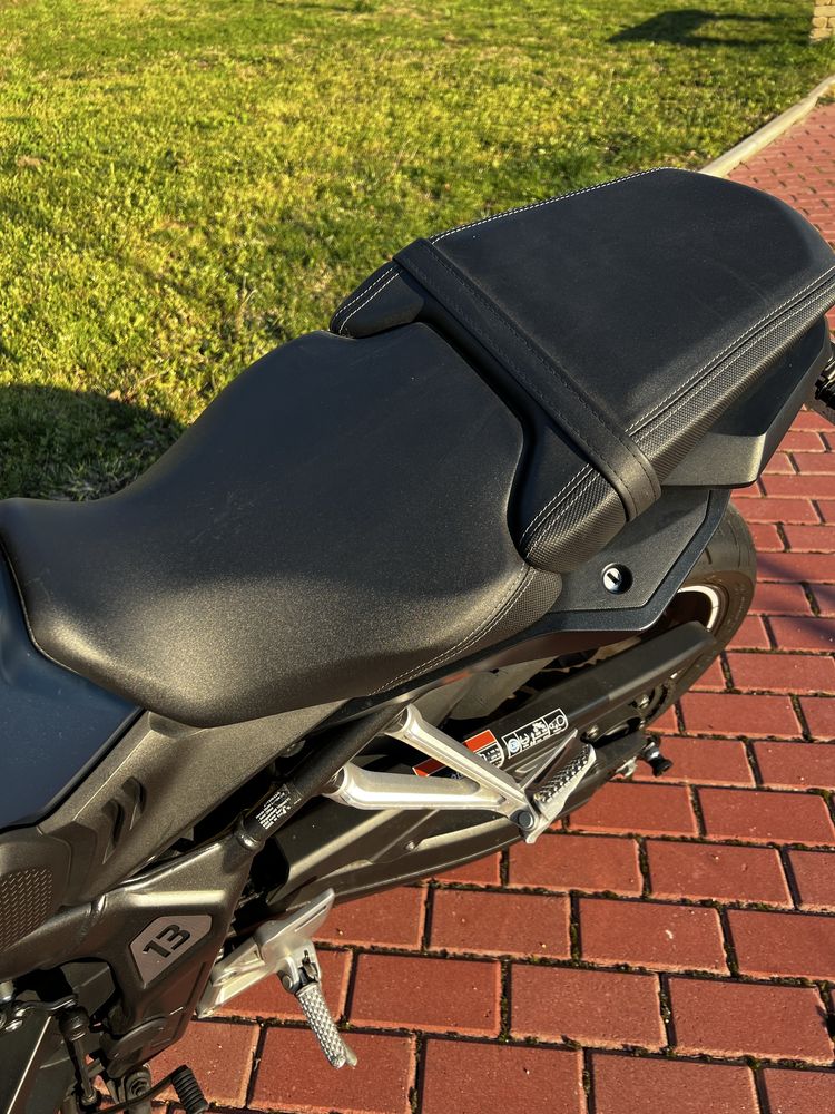 CB650R Azul Full Power