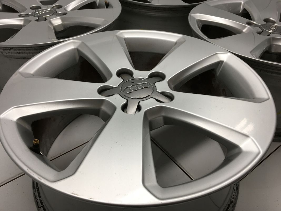 Kola Felgi 17 Audi S-line A3 A4 A6 Super 7,5 Et51