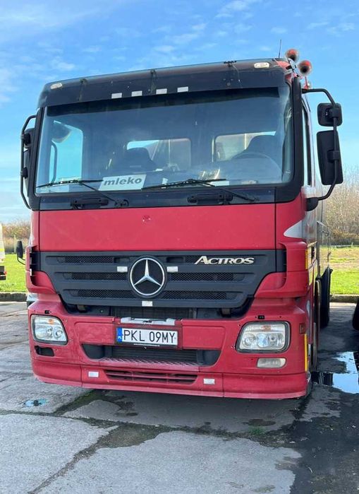 Sprzedam samochód Mercedes cysterna