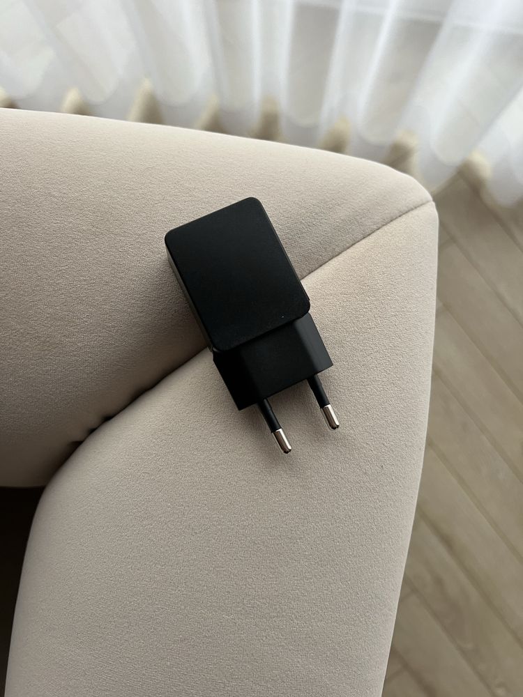 Nowa wtyczka ładowarka USB-A 10W