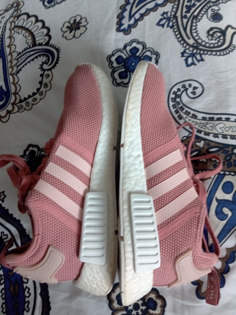 Adidas NMD R1 buty sportowe 38 2/3