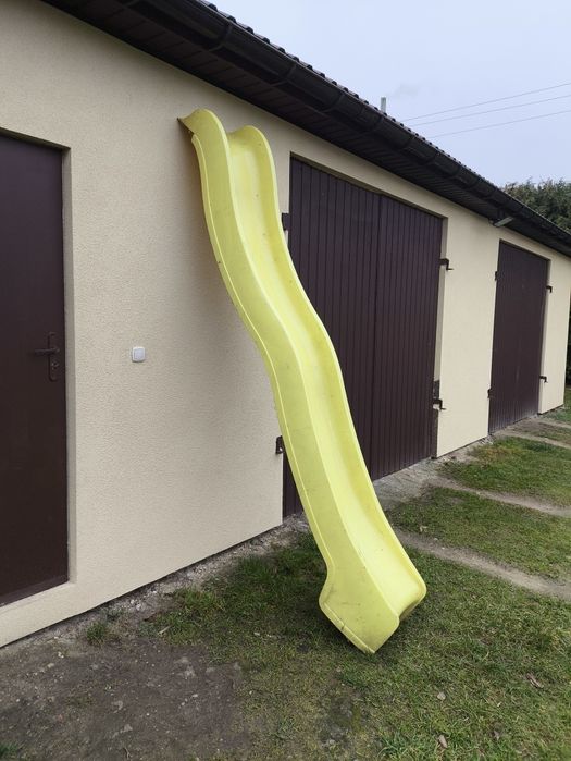 Zjeżdżalnia dla dzieci