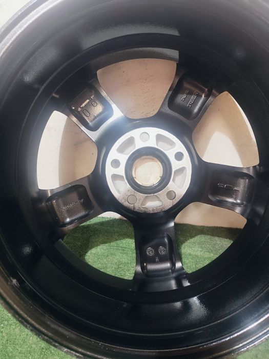 Felgi aluminiowe Dezent 5x114.3 17" 7J et40 Kia Hiundai Mazda