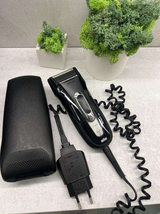Електробритва Braun Series 3 360