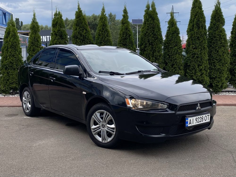Mitsubishi Lancer X 2010