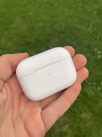 Airpods pro 8/10