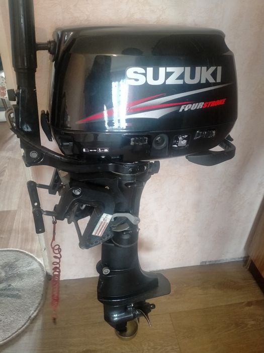 Продам мотор SUzuki DF6