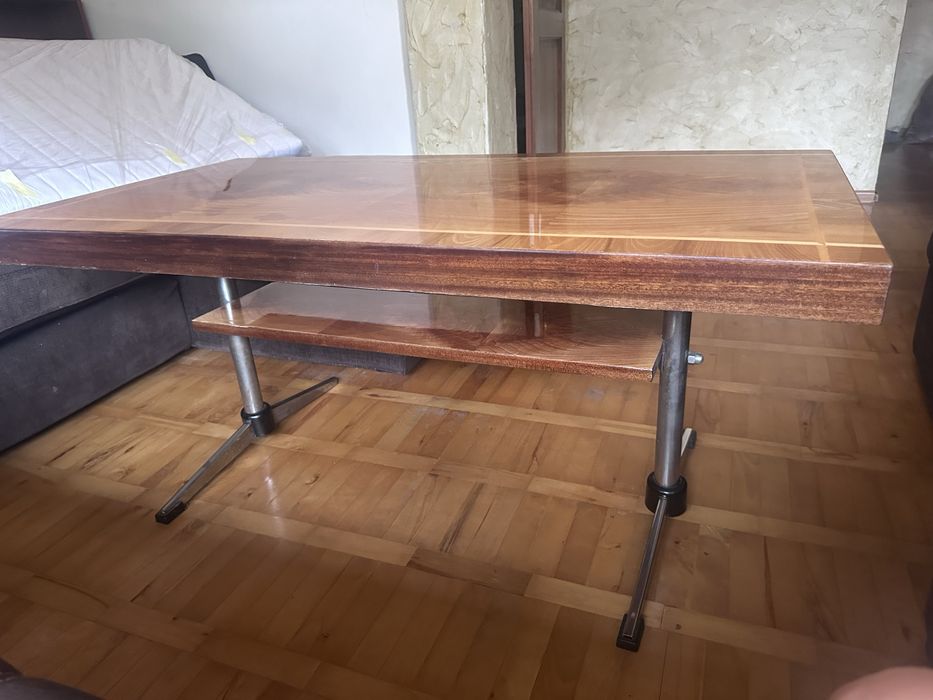 Ława stolik PRL na wysoki połysk, podnoszona do renowacji