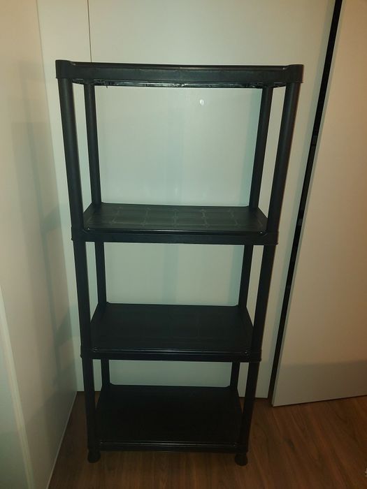 Estante plástico resistente