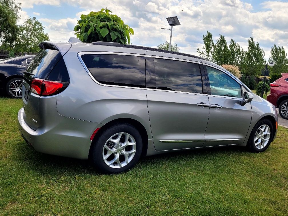 Chrysler Pacifica 3.6*V6**Stan Bardzo Dobry**Zadbany**Lekko Uszkodzony